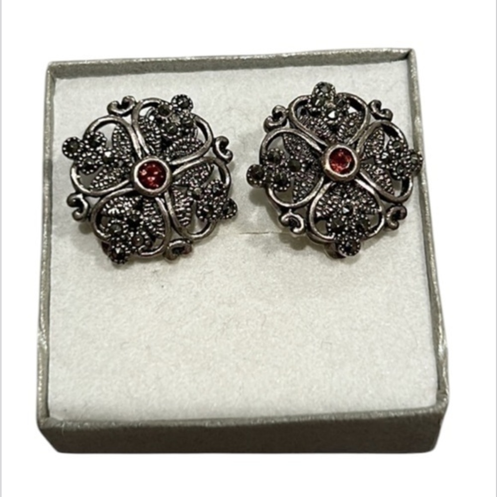 Vintage sterling silver clip on earrings